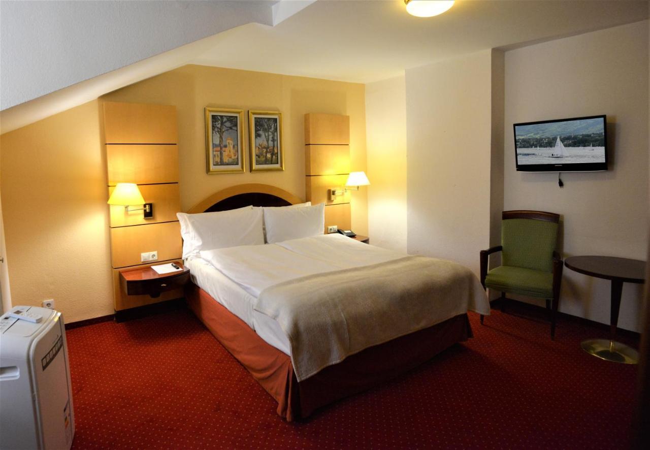Hotel Am Kochbrunnen Wiesbaden Dış mekan fotoğraf