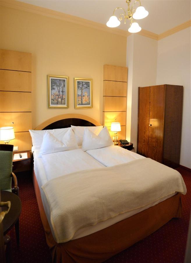 Hotel Am Kochbrunnen Wiesbaden Dış mekan fotoğraf