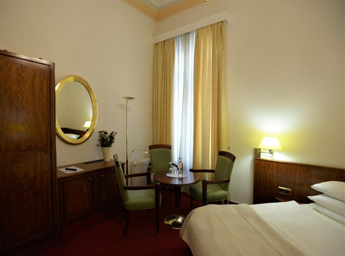 Hotel Am Kochbrunnen Wiesbaden Dış mekan fotoğraf